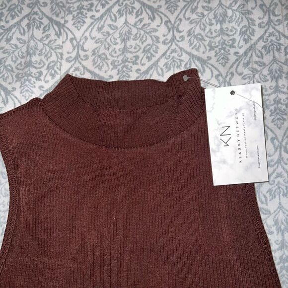 NWT Klassy network RIBBED MOCK NECK BRAMI tank top brown size M - Picture 4 of 7